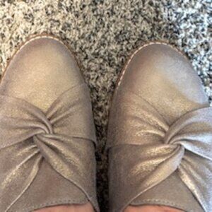 EILEEN FISHER Eana Metallic Suede Twist Slip-On Loafers - Never Worn